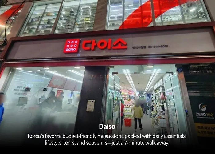 Korean Life, Dressing Room, 3 Beds, 8 Minutes To The Station, Long-term Stay, Airport Bus, Washing Machine, Dryer, Yeouido *